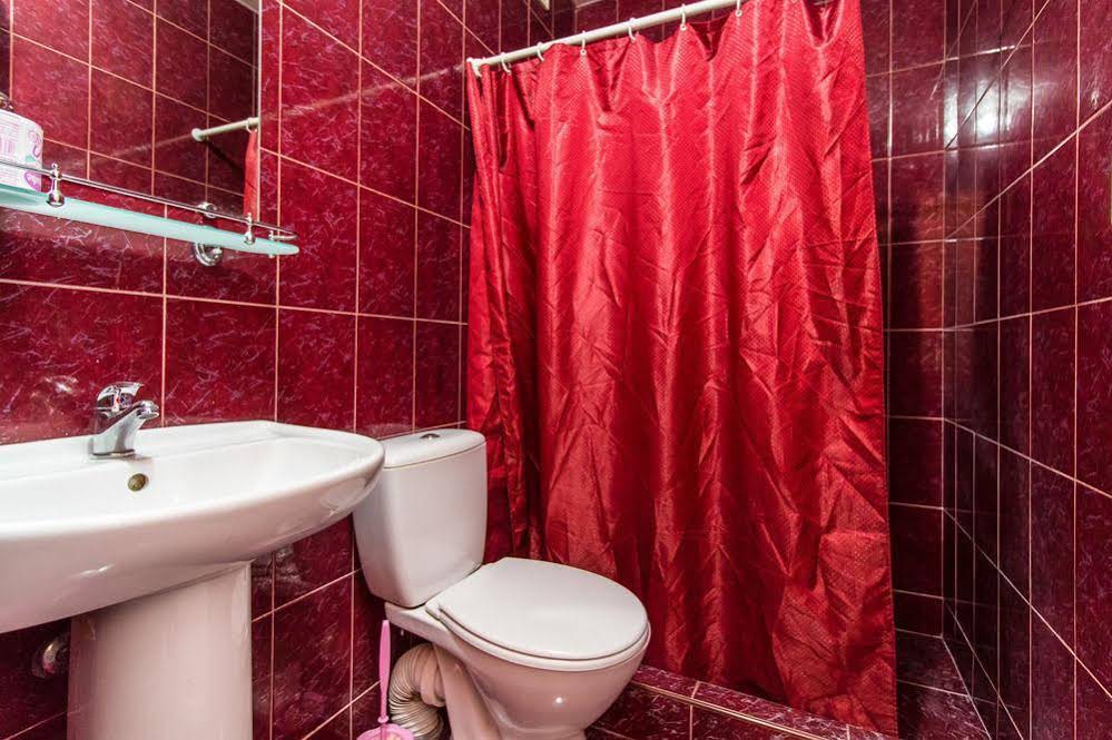 8 Nebo Hotel