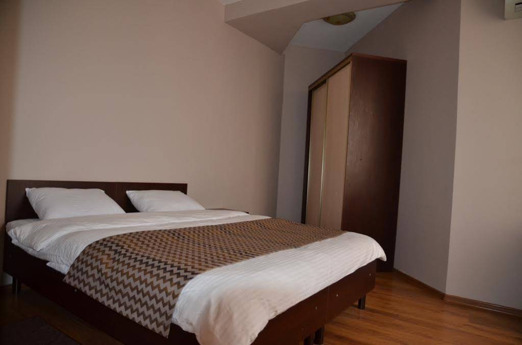 Afina Hotel
