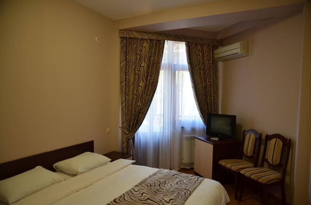 Afina Hotel