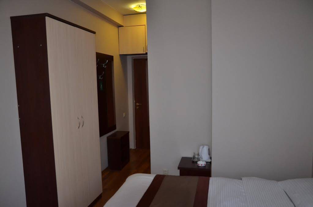 Afina Hotel
