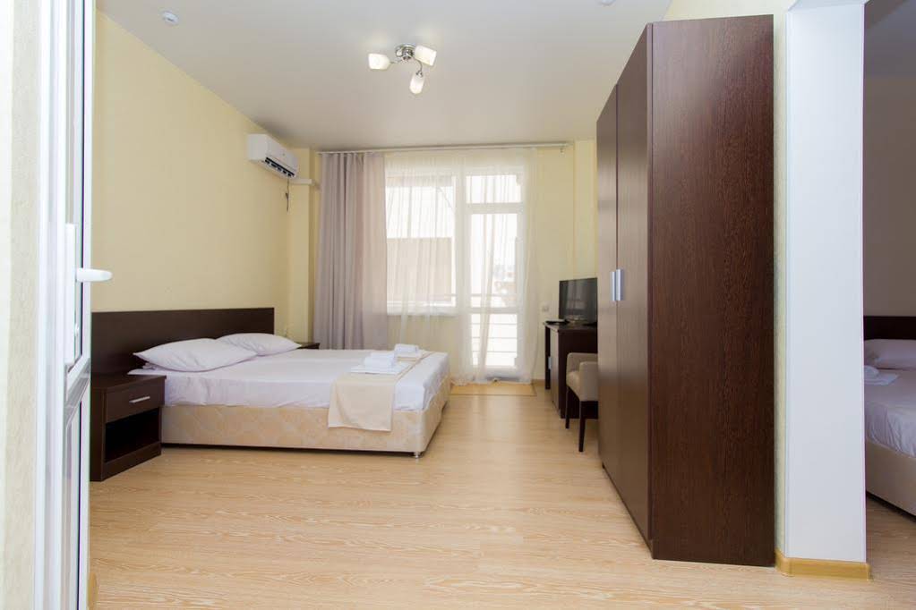 Anatol Hotel
