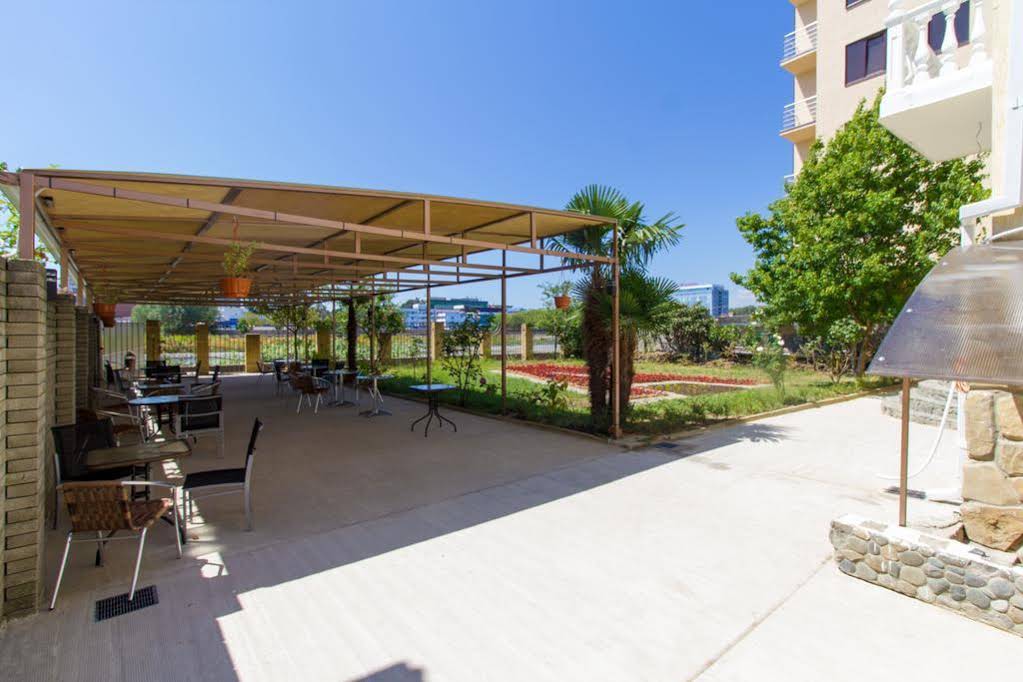 Anatol Hotel