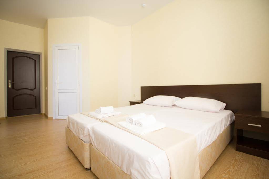 Anatol Hotel