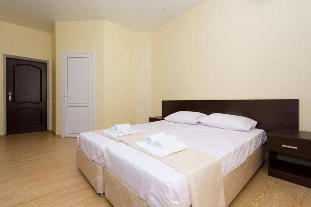 Anatol Hotel