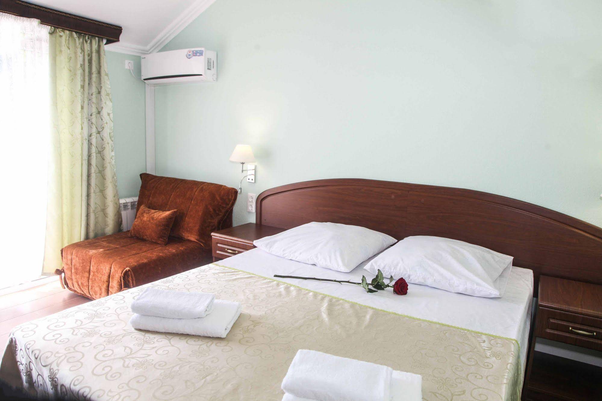 Dobraya Mama Hotel