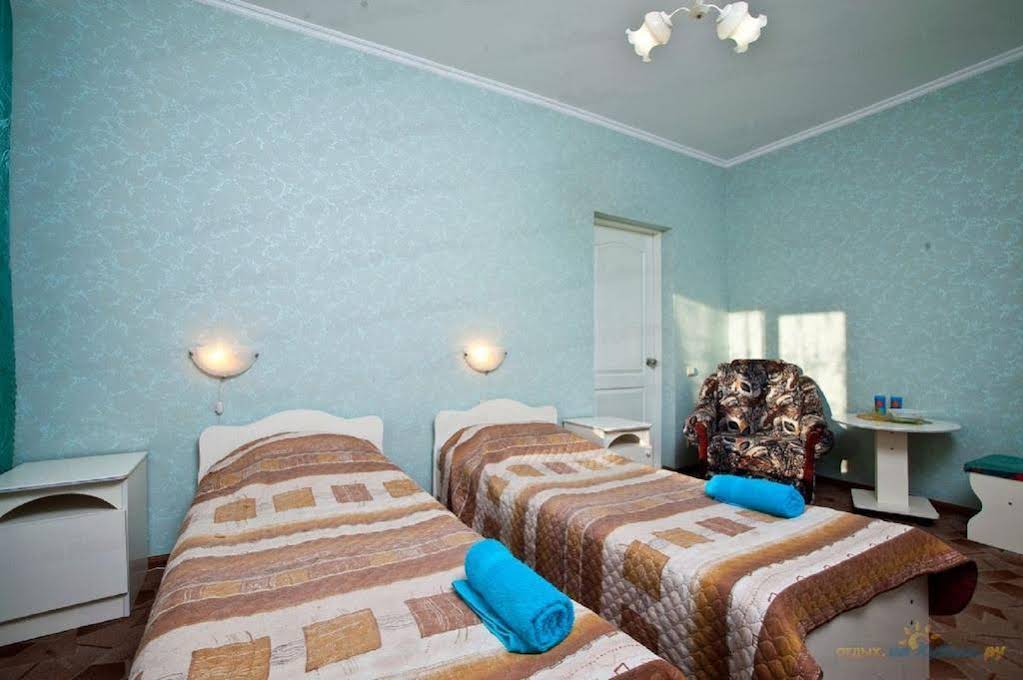 Karavella Guest House