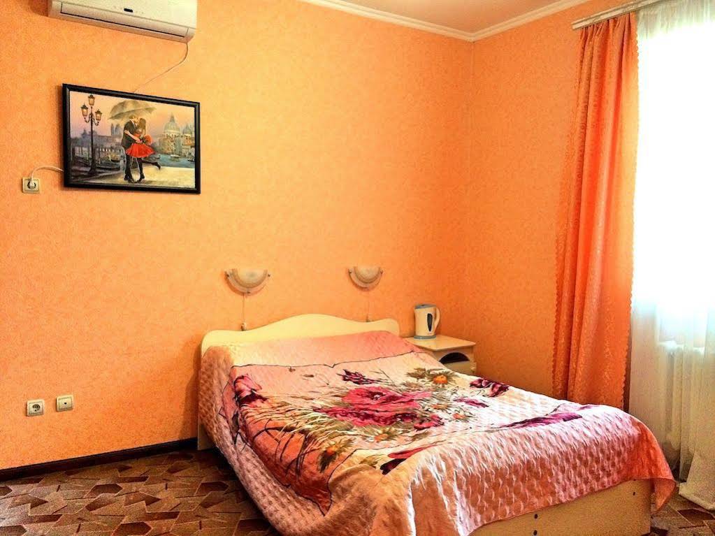Karavella Guest House