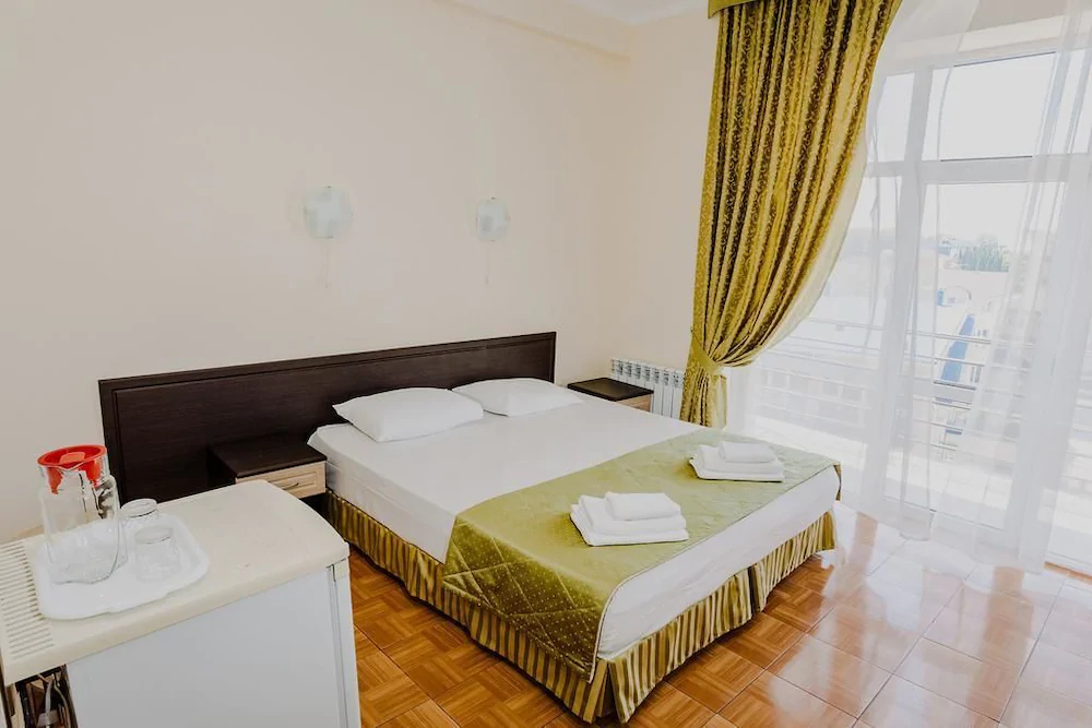 Mandarin Hotel