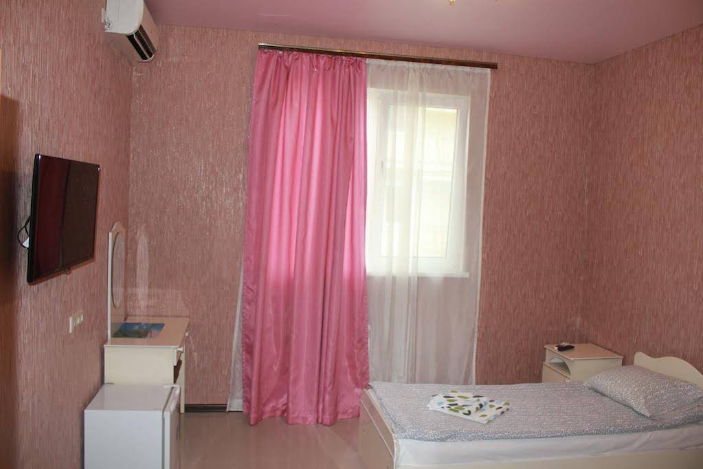 Marina Guest House