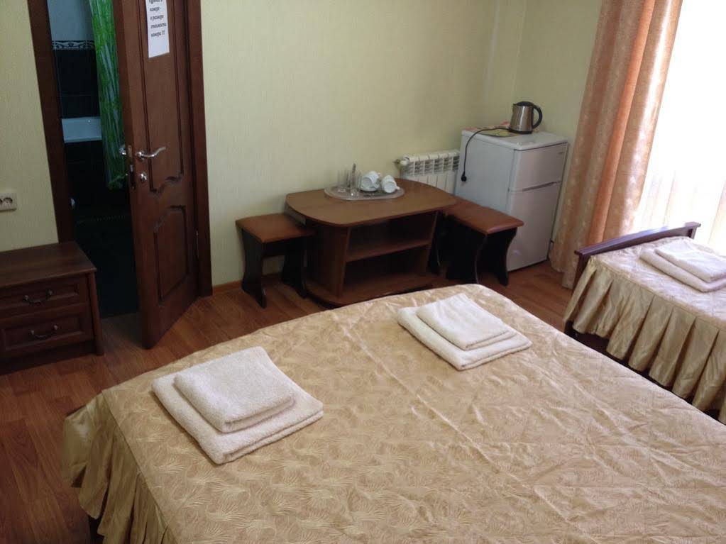 Nadezhda Hotel