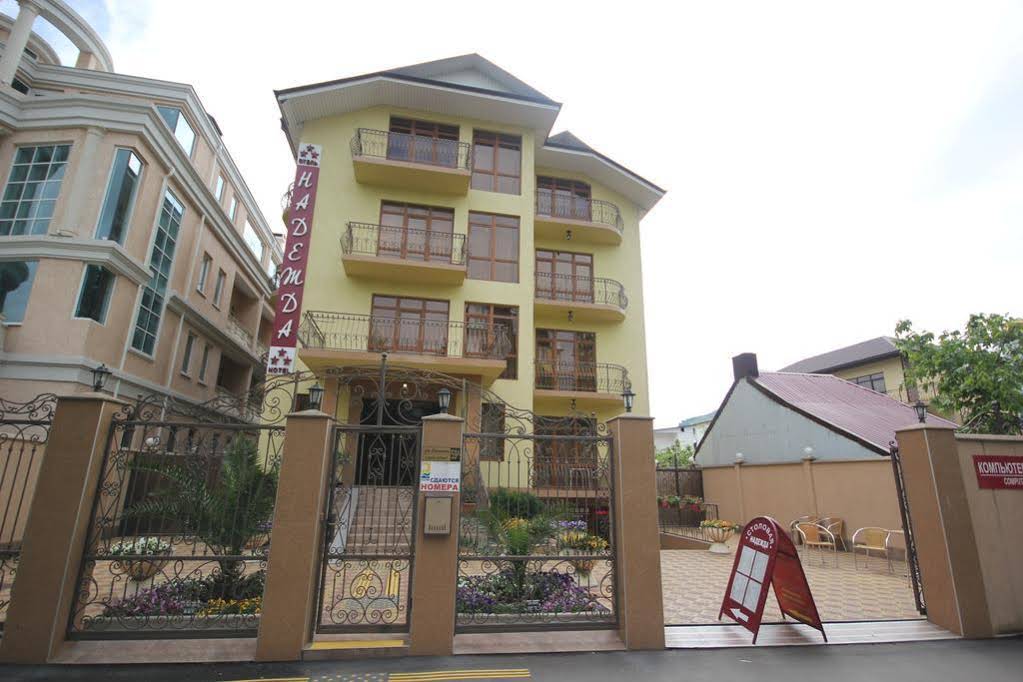 Nadezhda Hotel