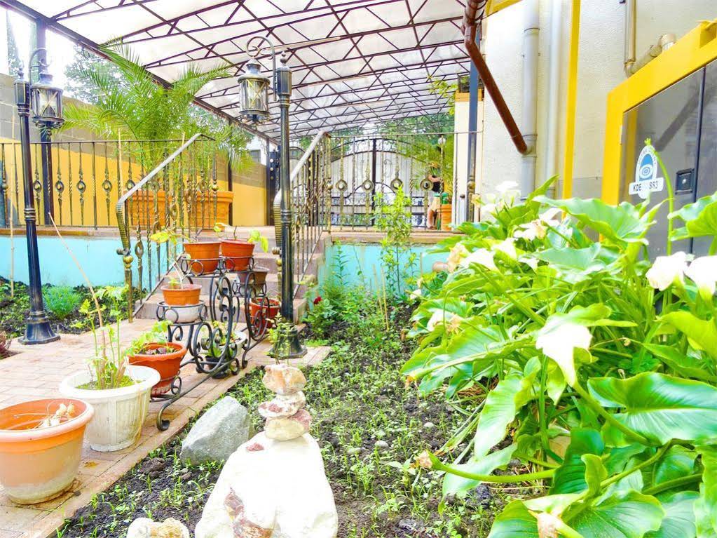 Nostalgiya Guest House