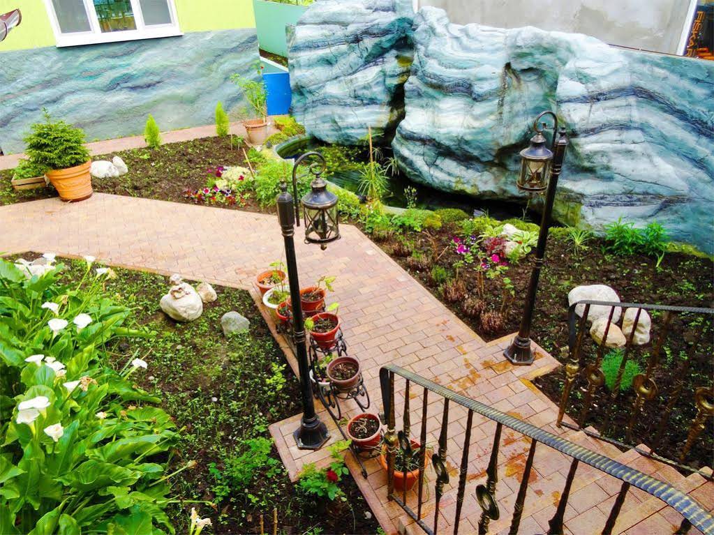 Nostalgiya Guest House