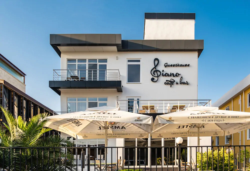 Piano Guesthouse