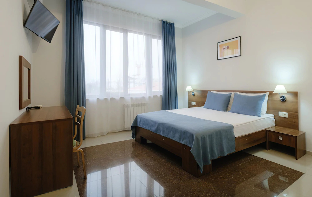 Hotel Yuzhny