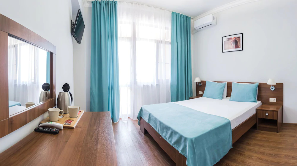 Hotel Yuzhny