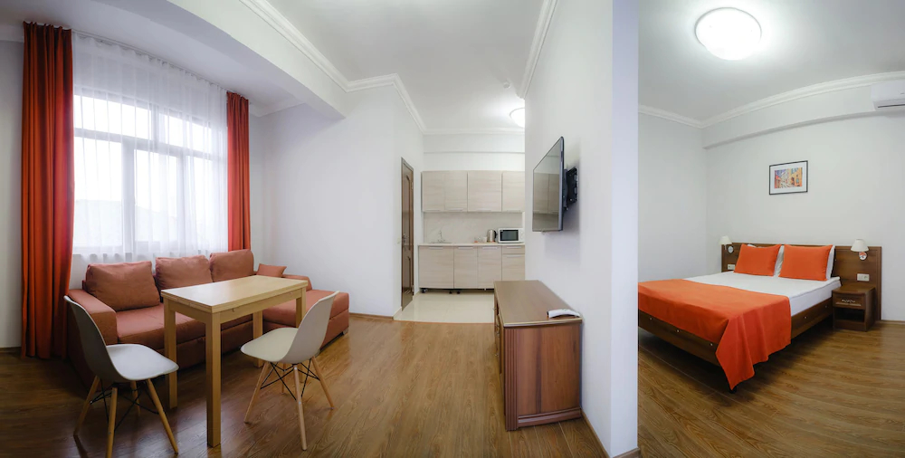 Hotel Yuzhny