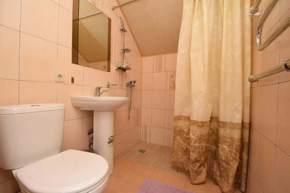 Sadorini Guest House