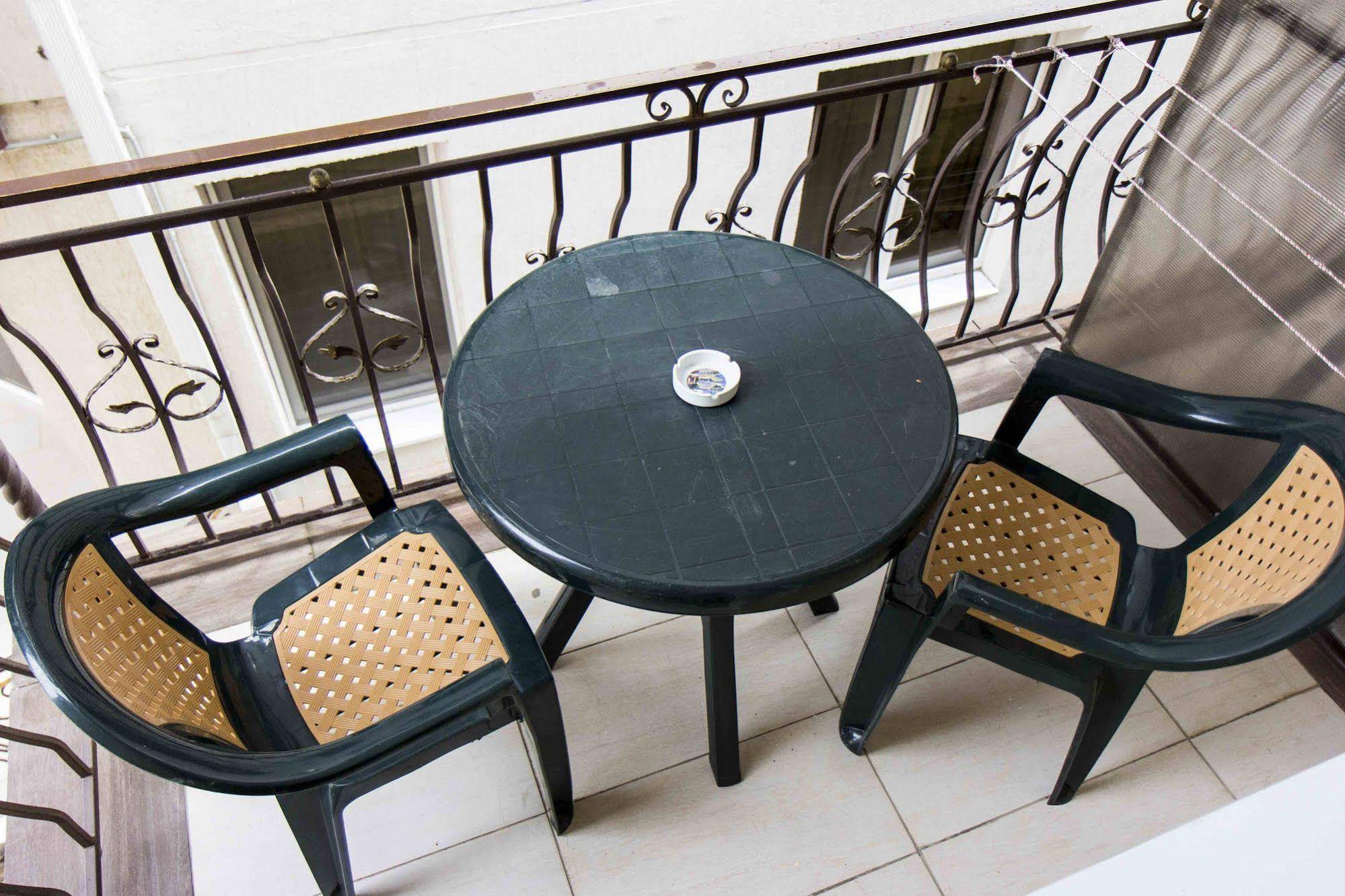 Hotel Olivia