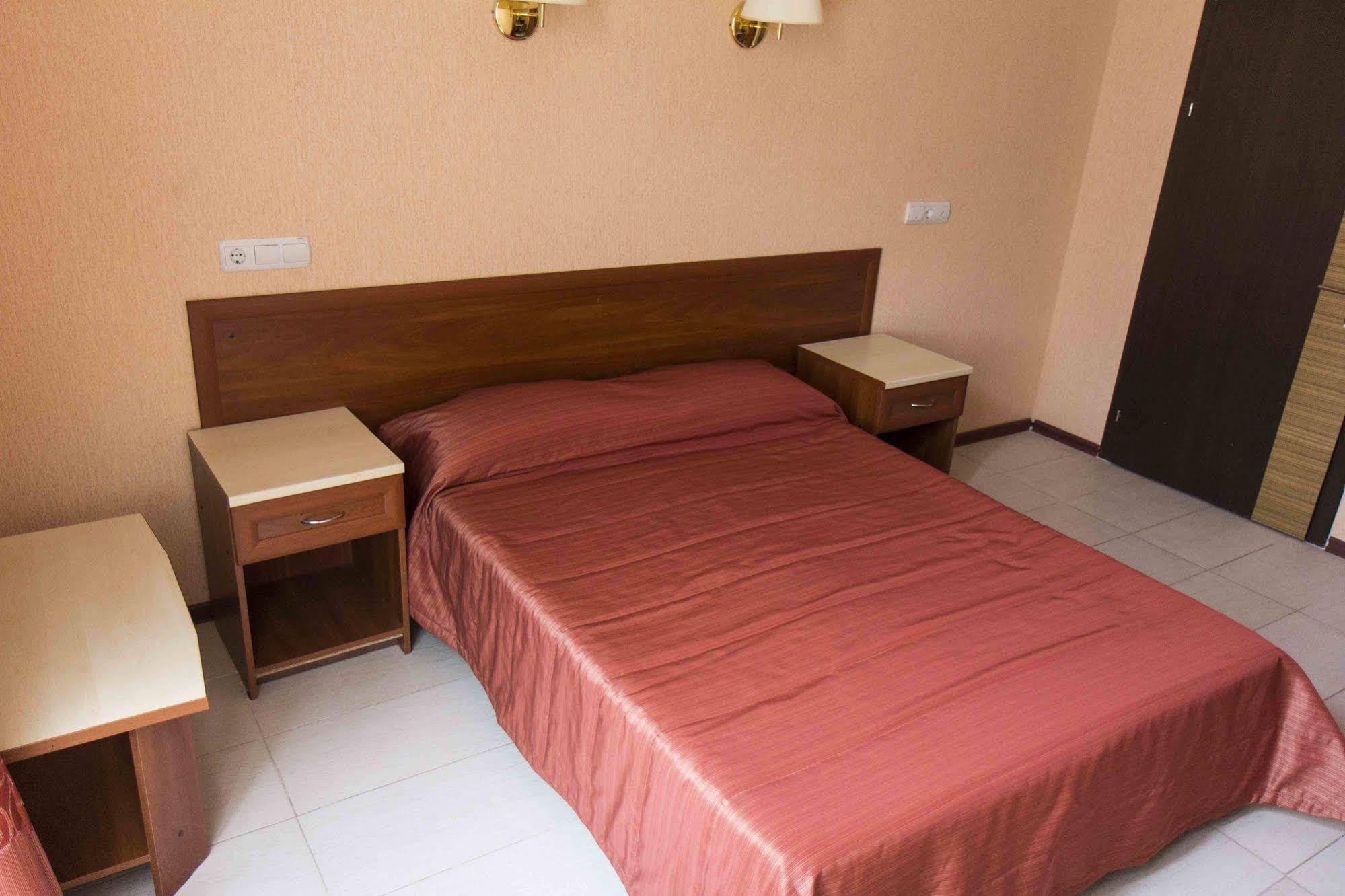 Hotel Olivia