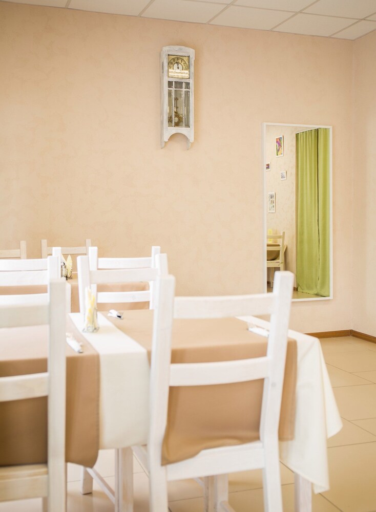Hotel & Hostel Klever