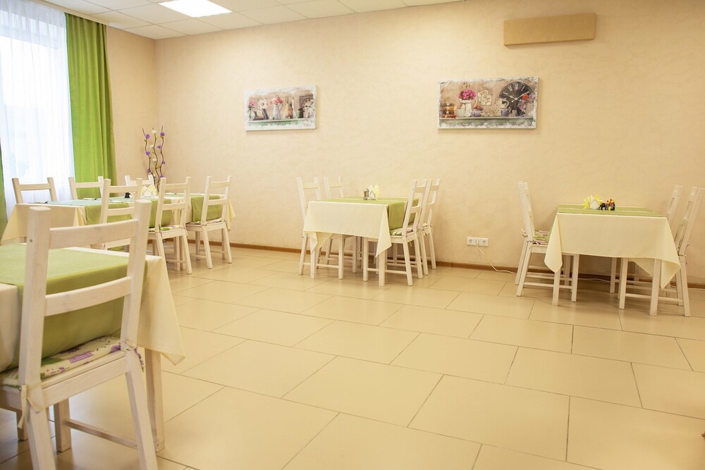 Hotel & Hostel Klever