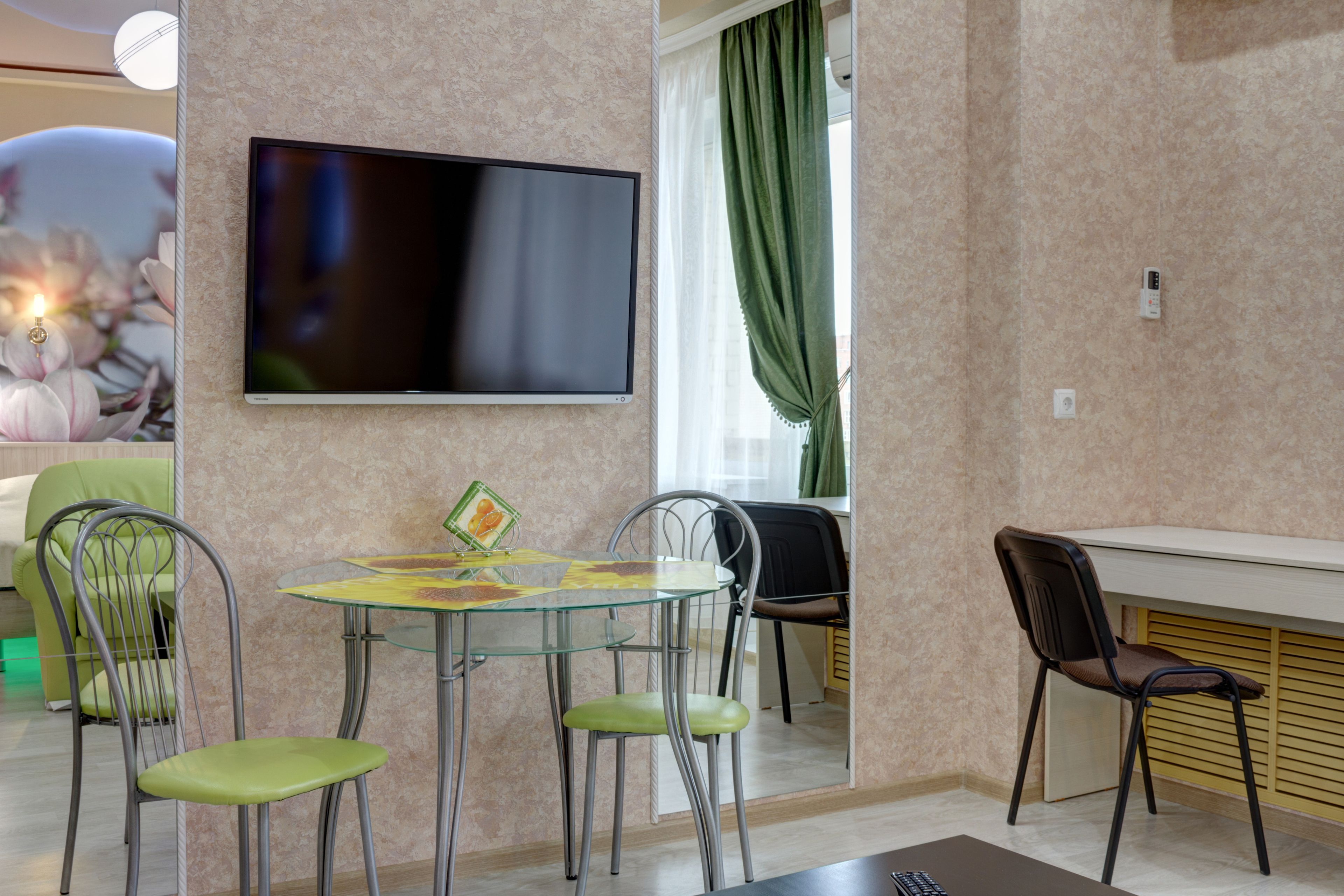 Innhome Apartments on Mopra Square
