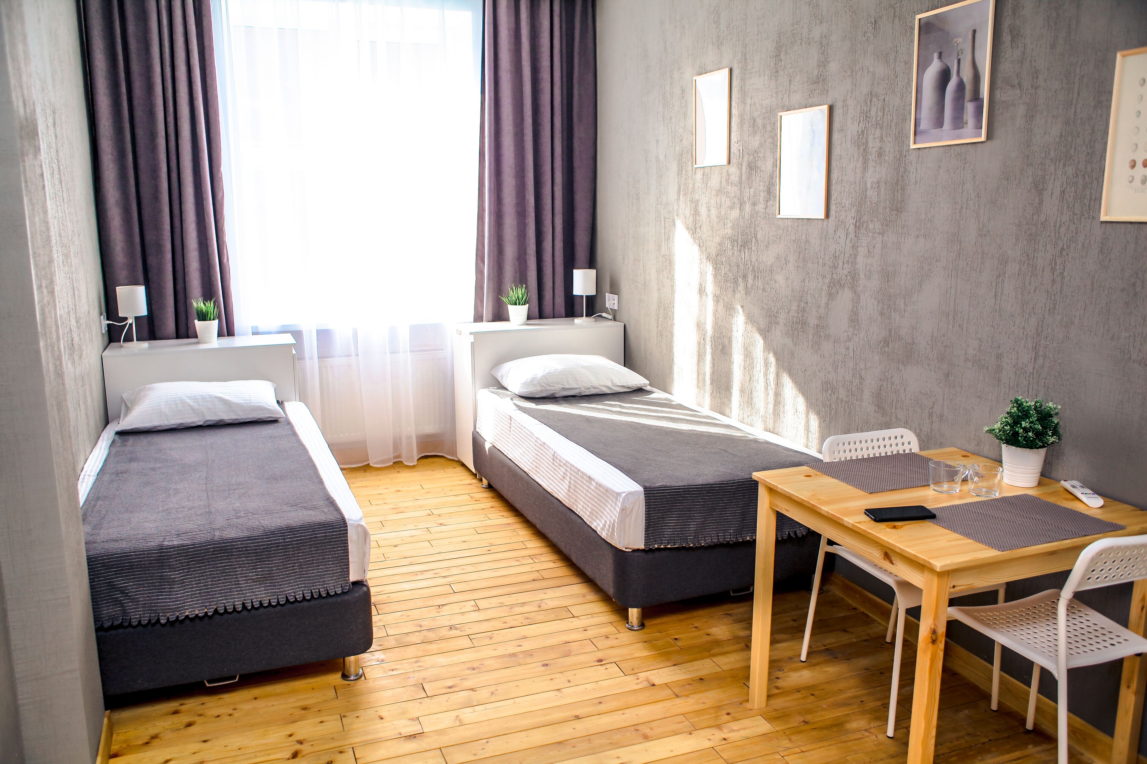 Home Hotel