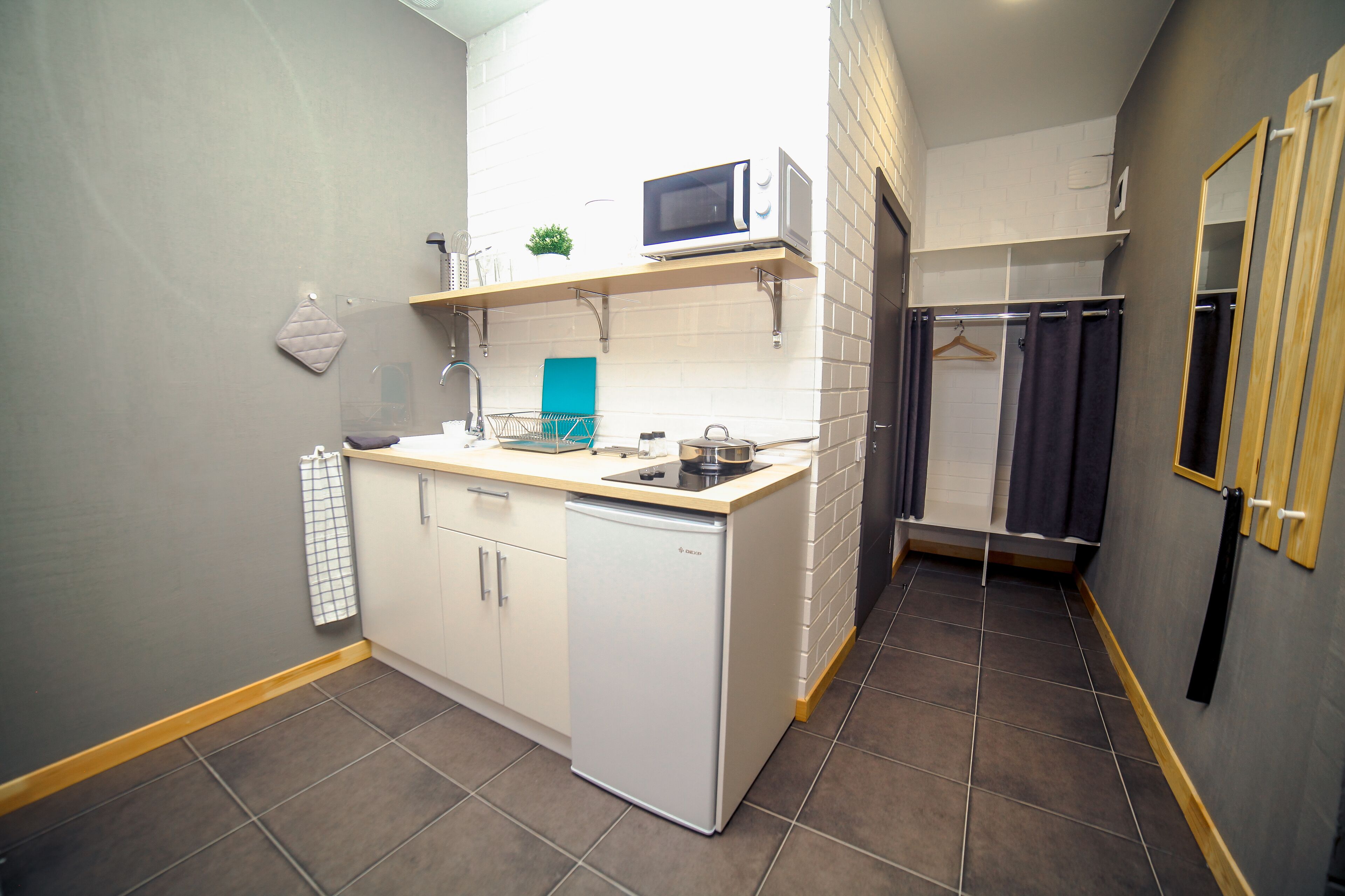 Home Hotel