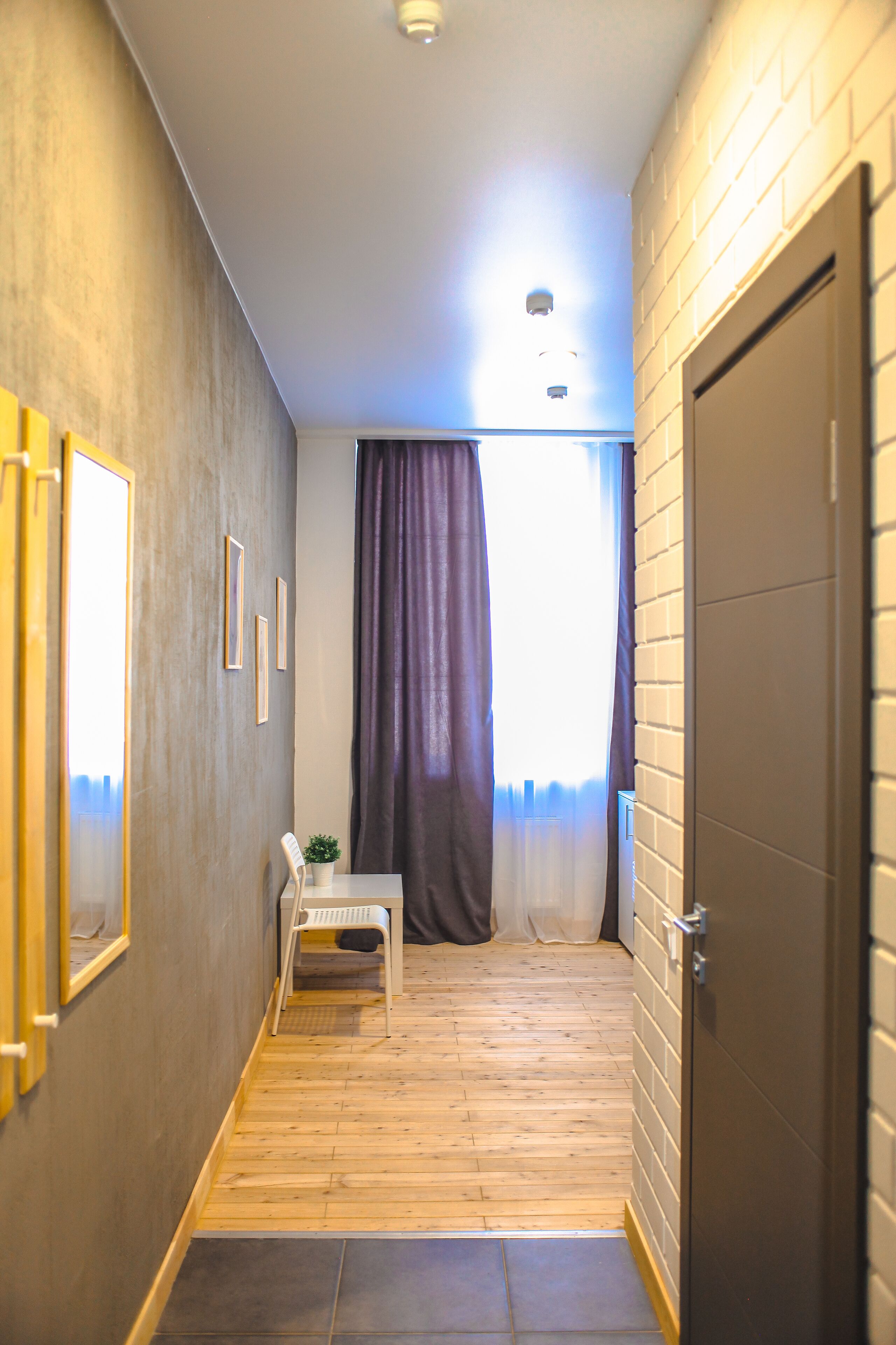 Home Hotel