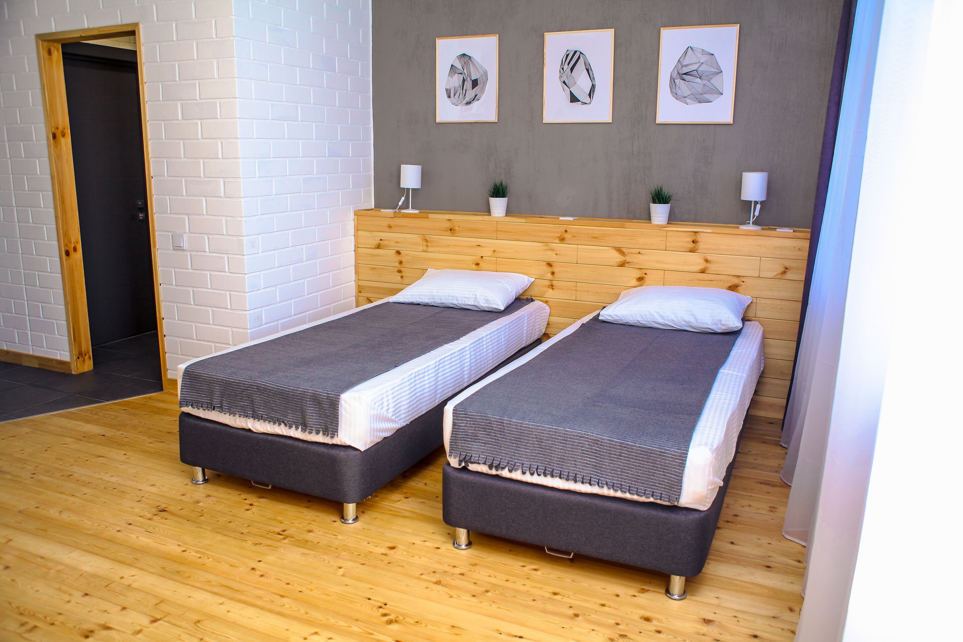Home Hotel