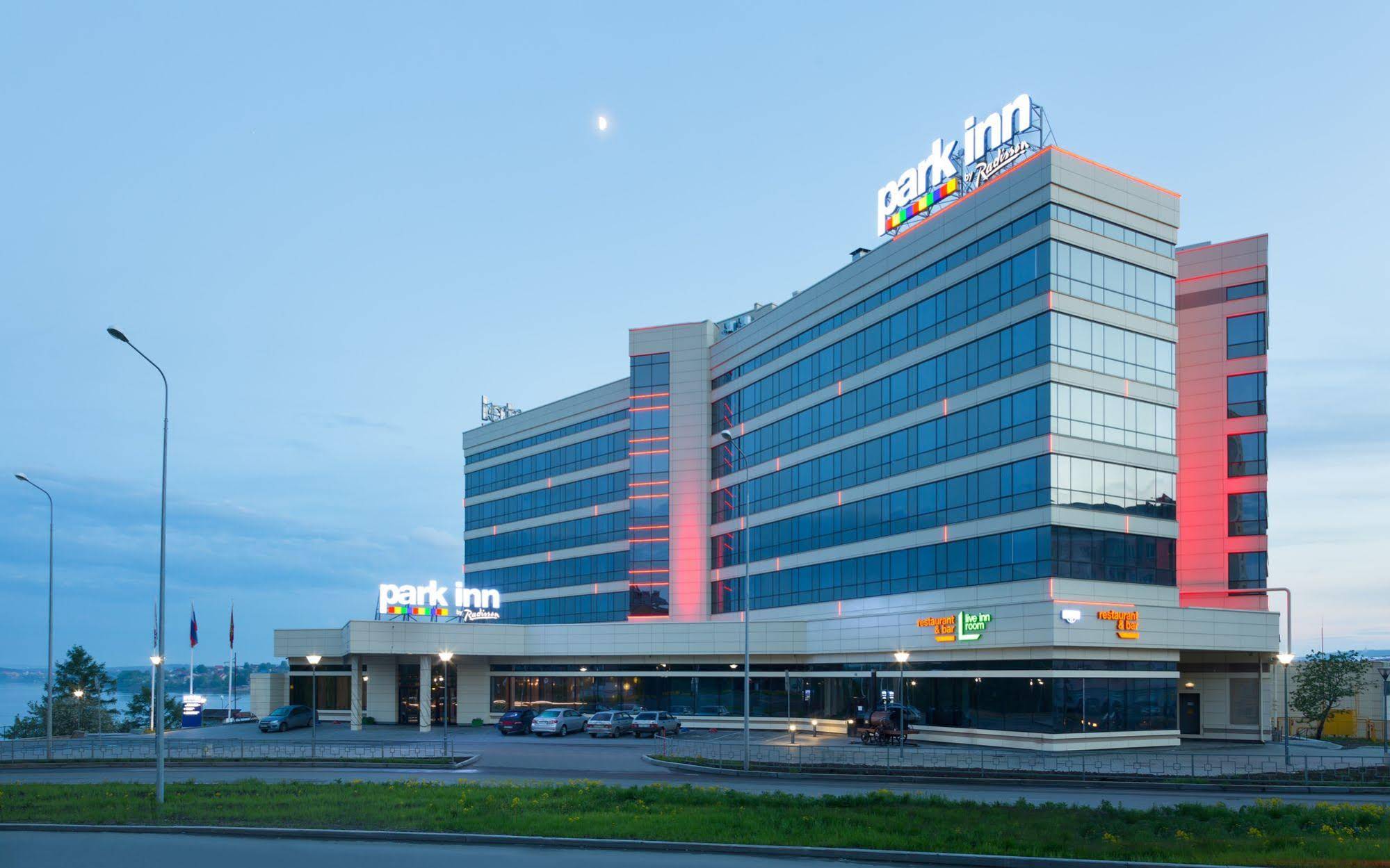 Demidov Plaza