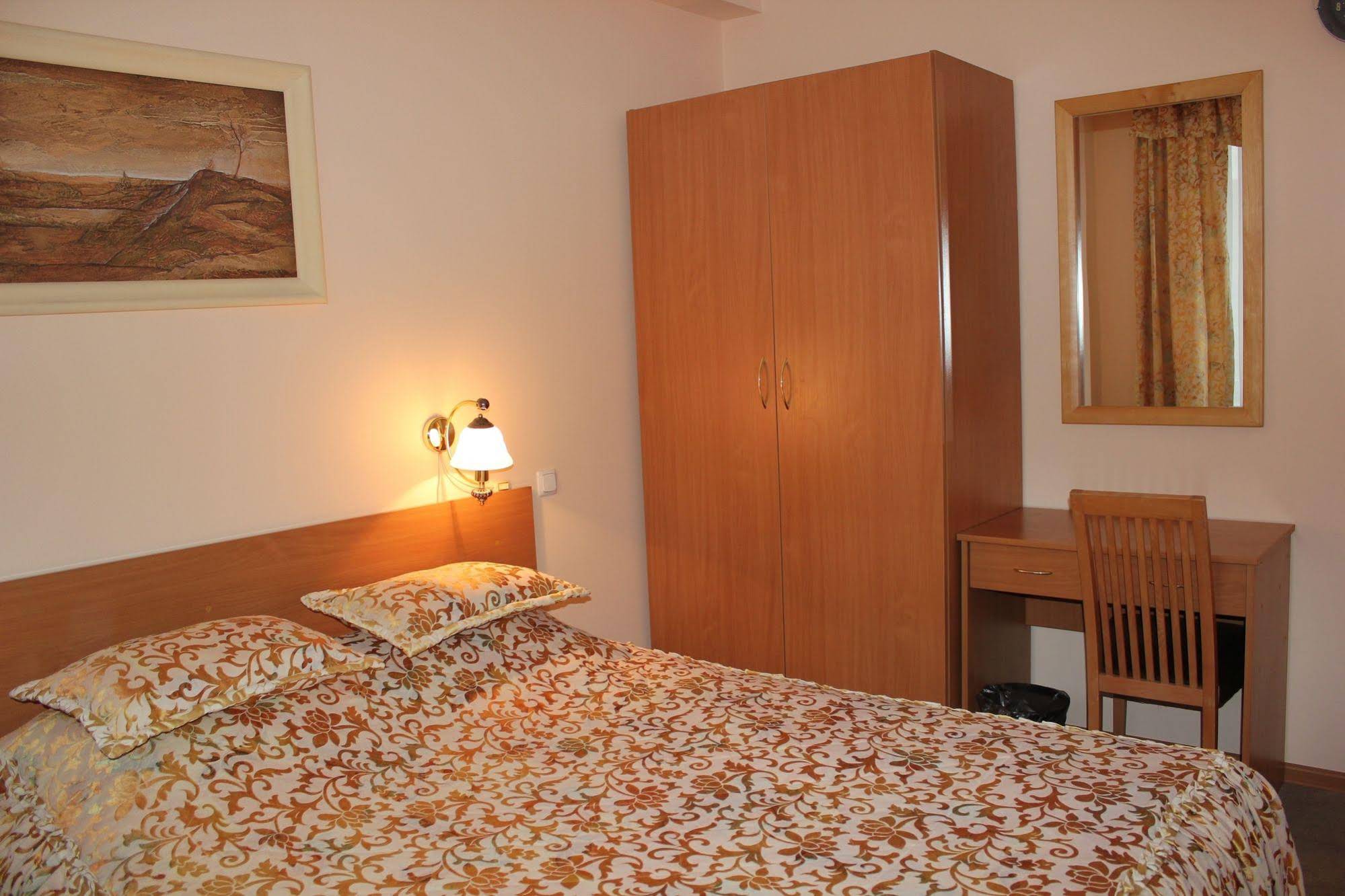 Hotel Rossiya