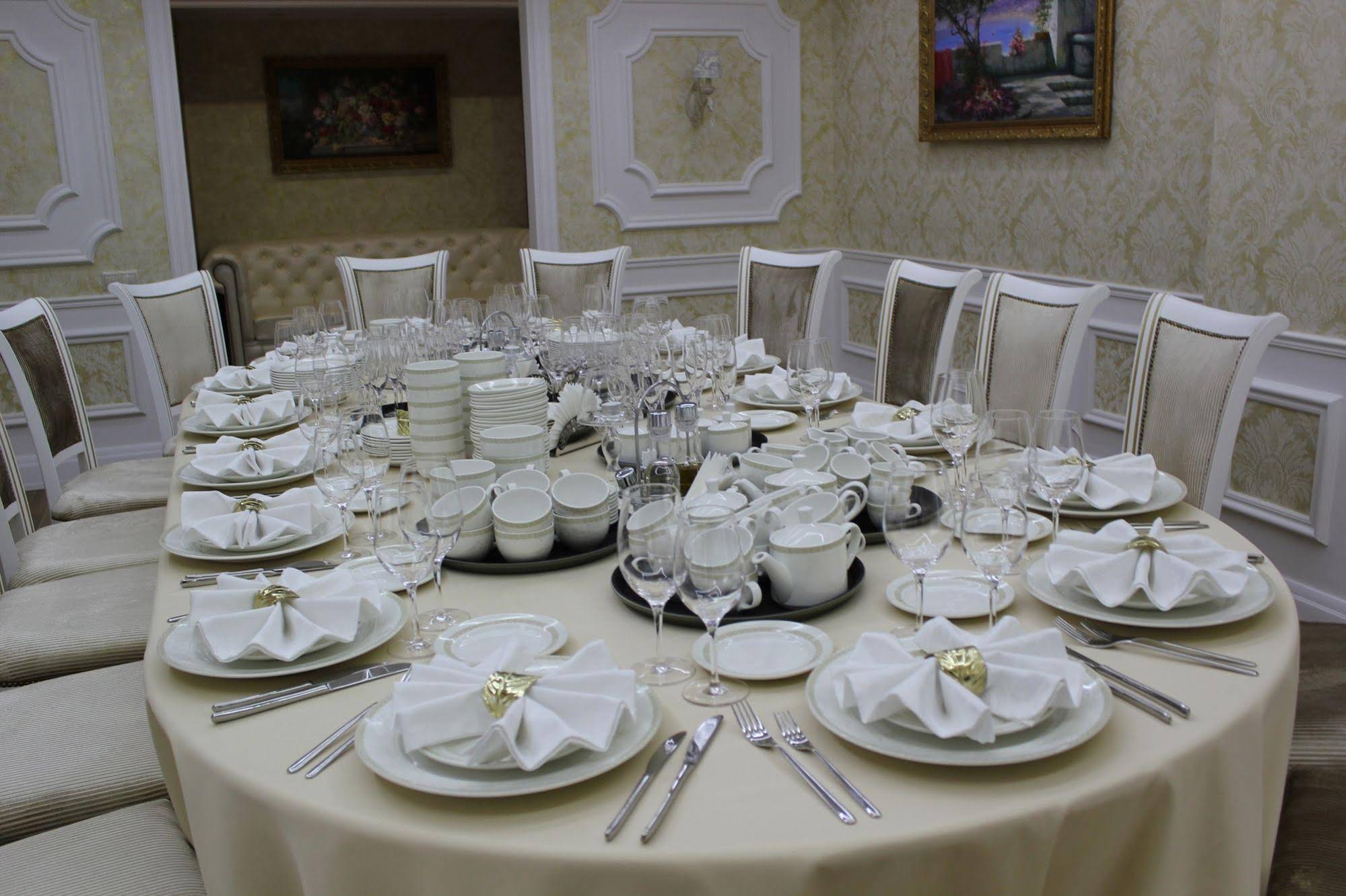 Hotel Rossiya