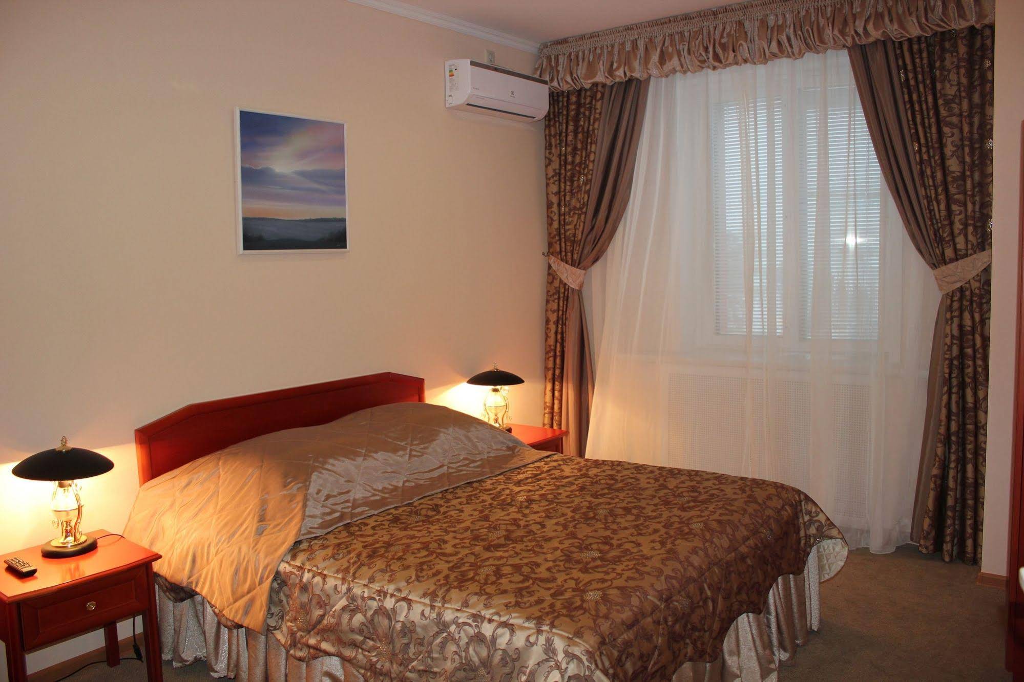 Hotel Rossiya