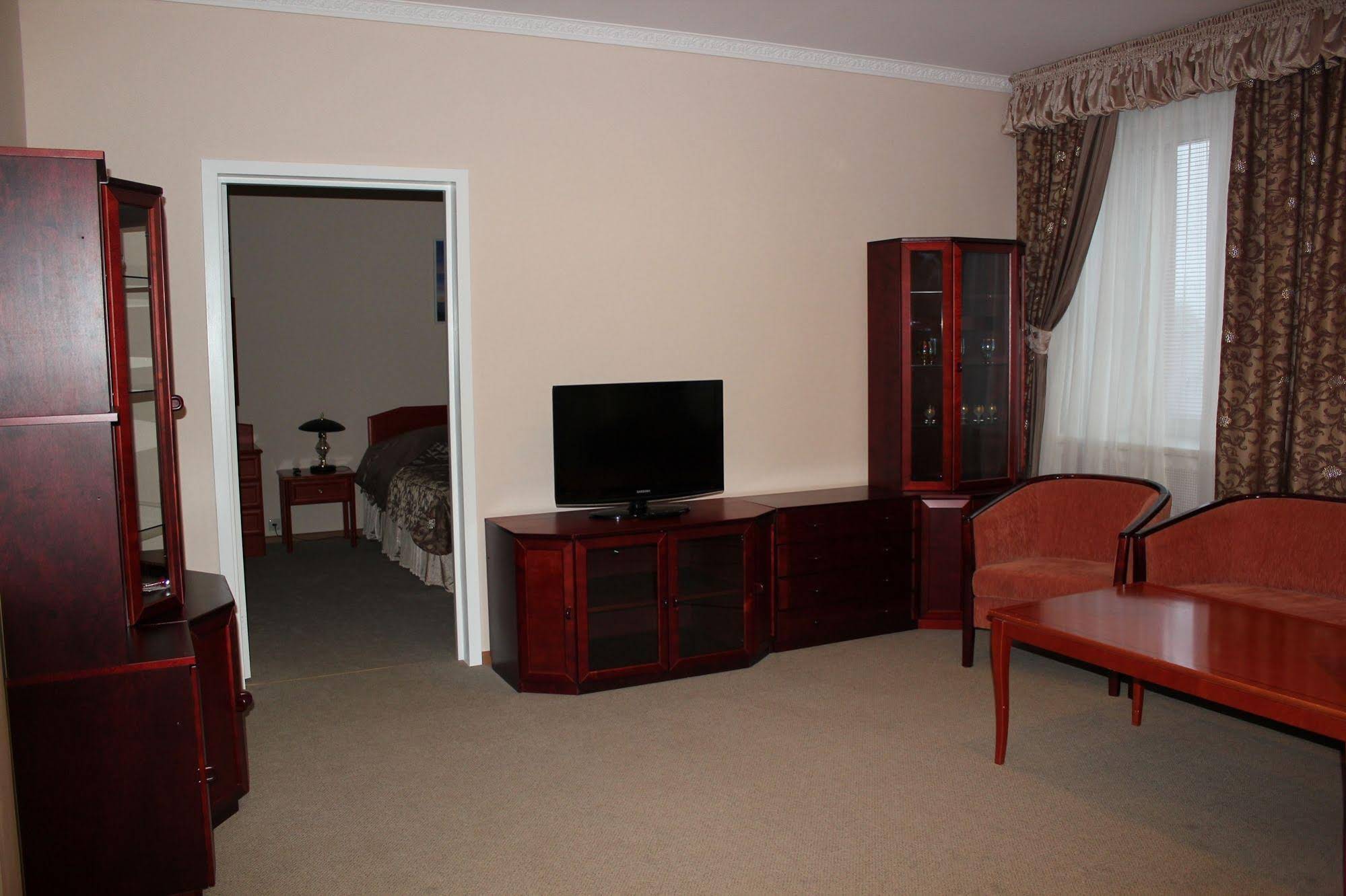 Hotel Rossiya