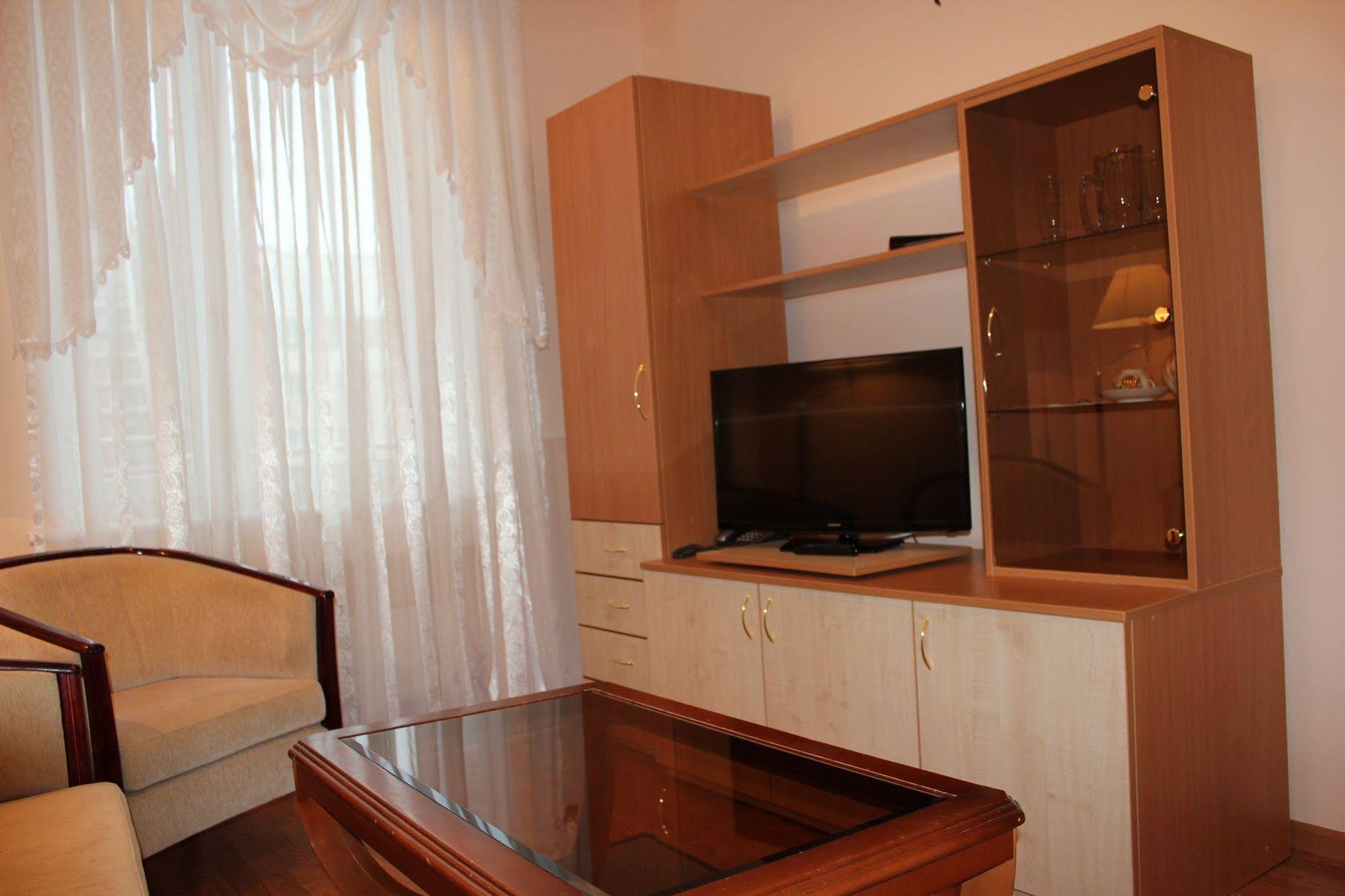 Hotel Rossiya