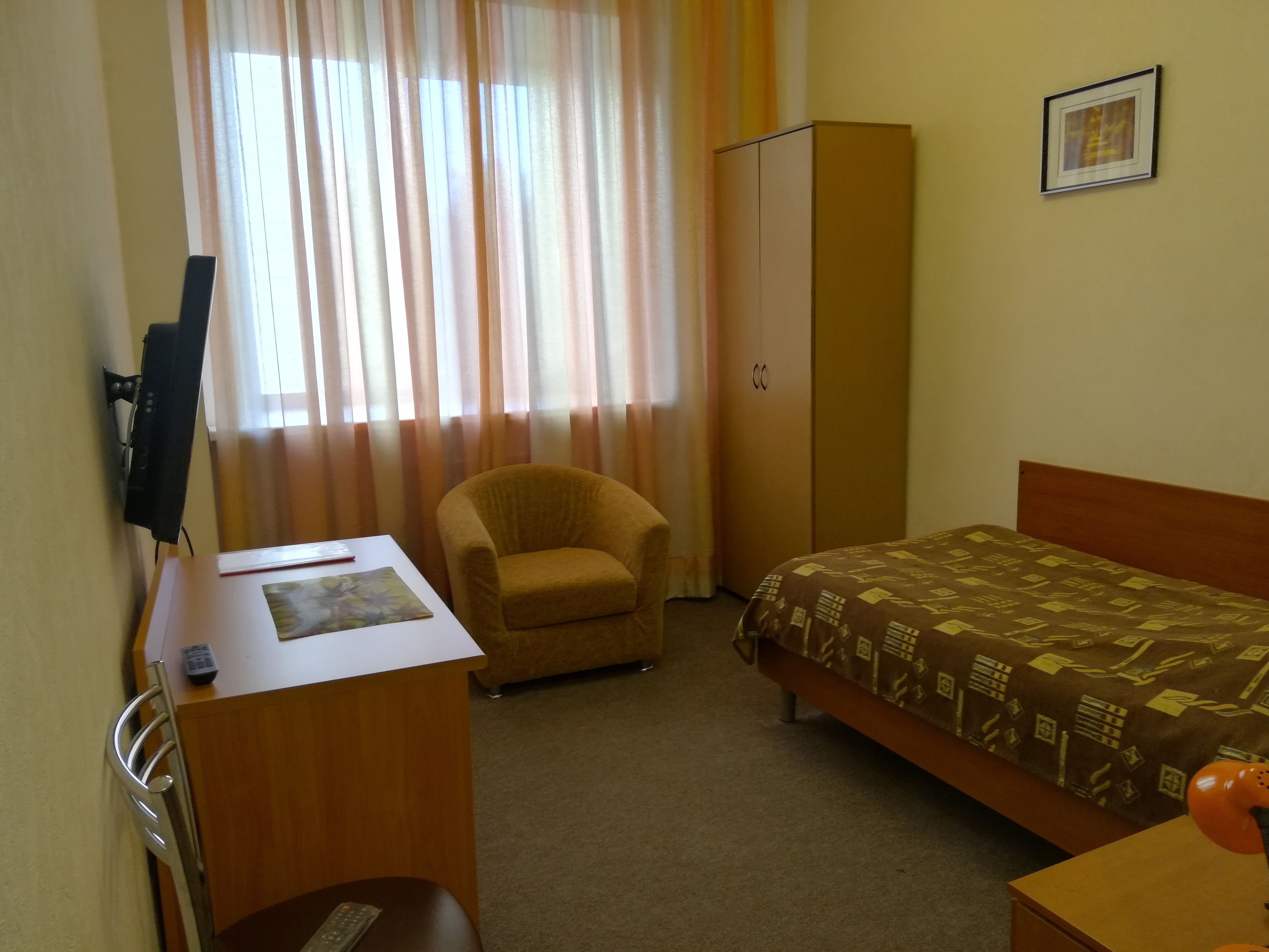 Cruise Hotel