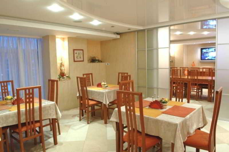 Apri Hotel Perm