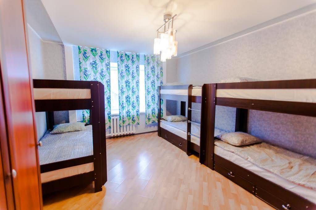 Like Hostel