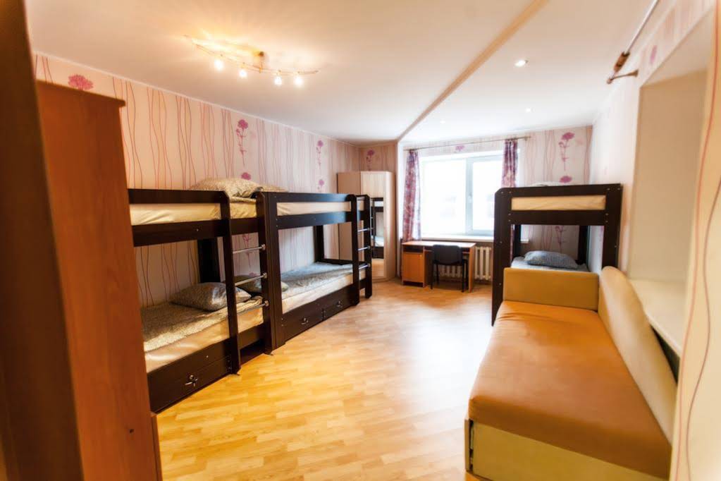 Like Hostel
