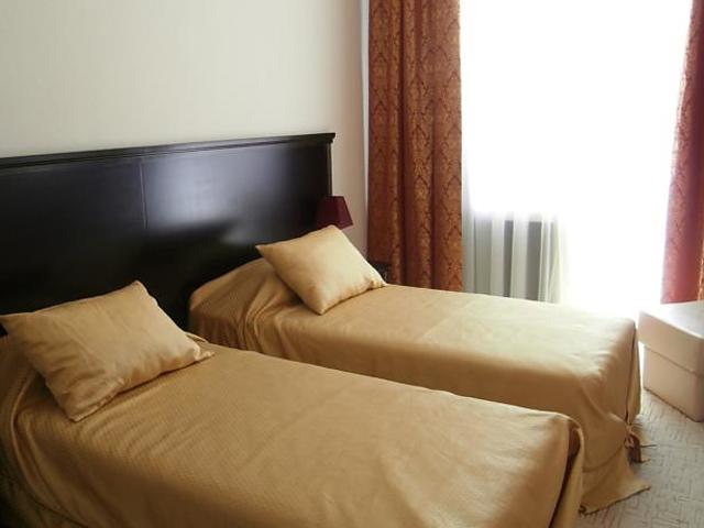 Permotel