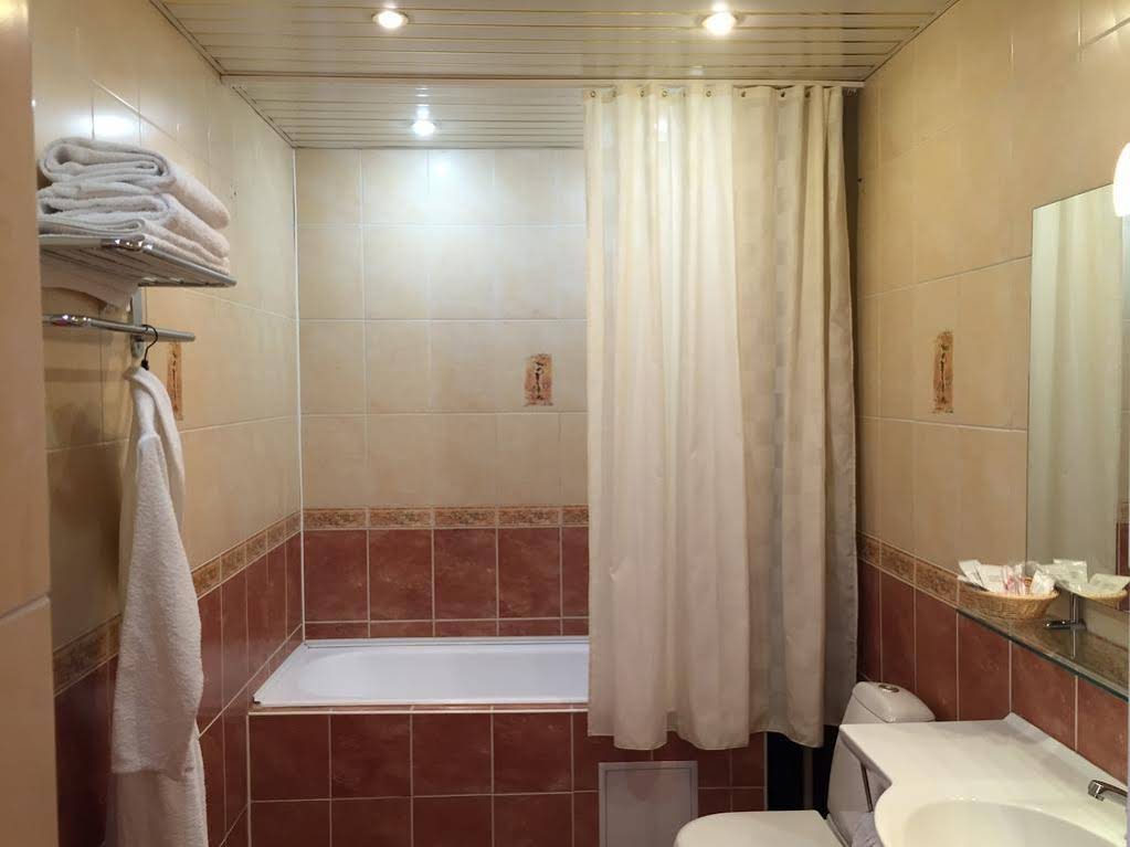 Hotel Tura