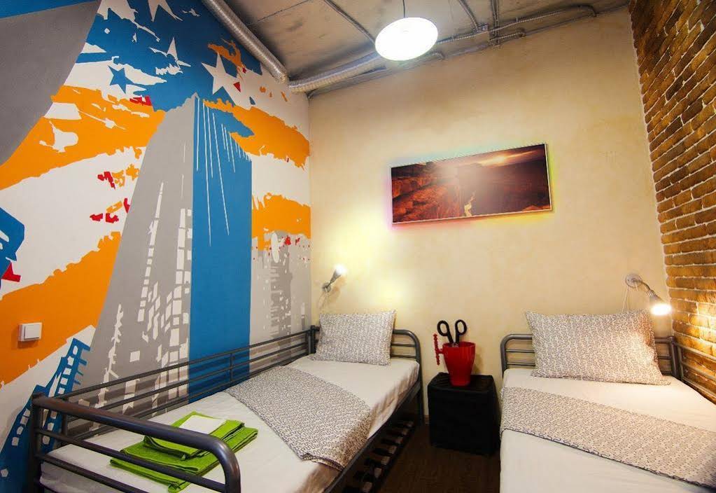 Traveler's Hotel