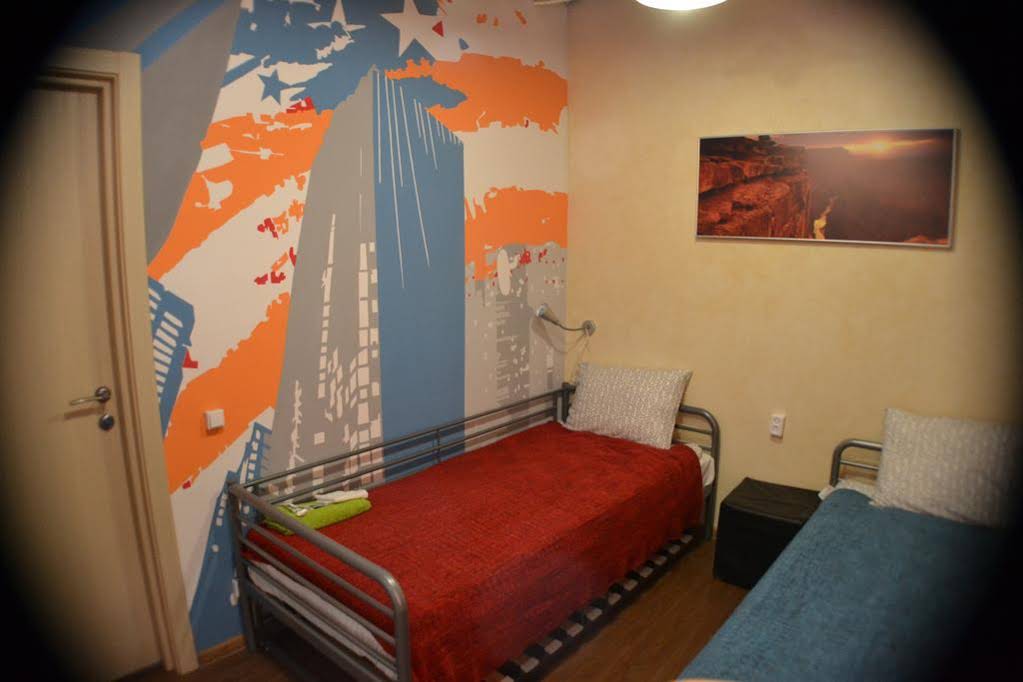 Traveler's Hotel