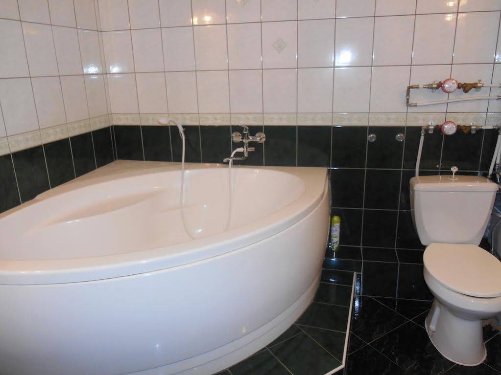 Amethyst Hostel