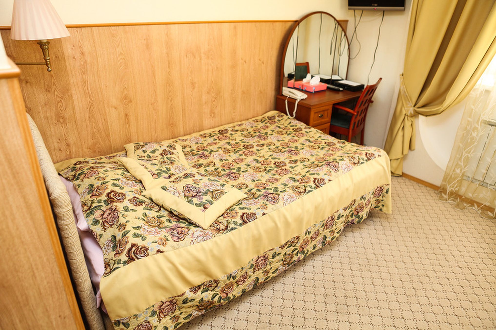 Fort Hotel