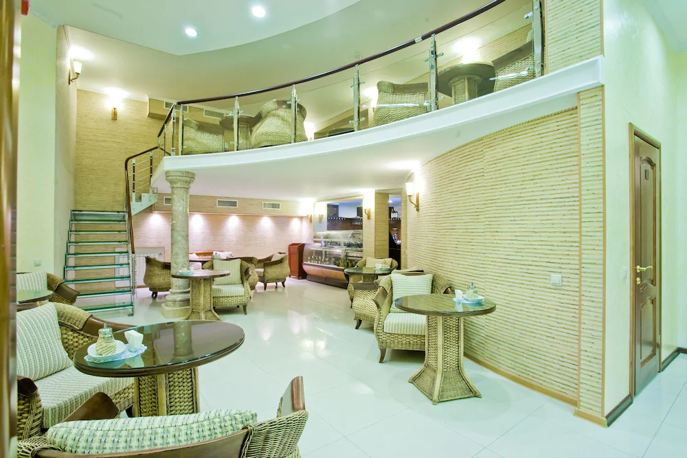 GrandHall