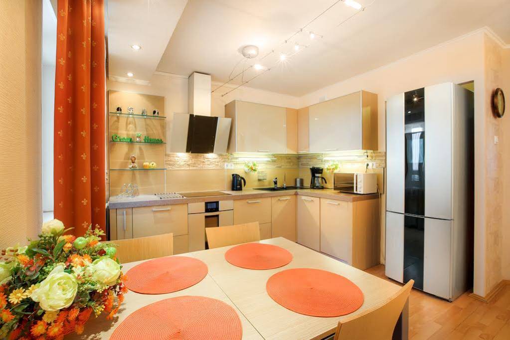 Greenhouse Apartments