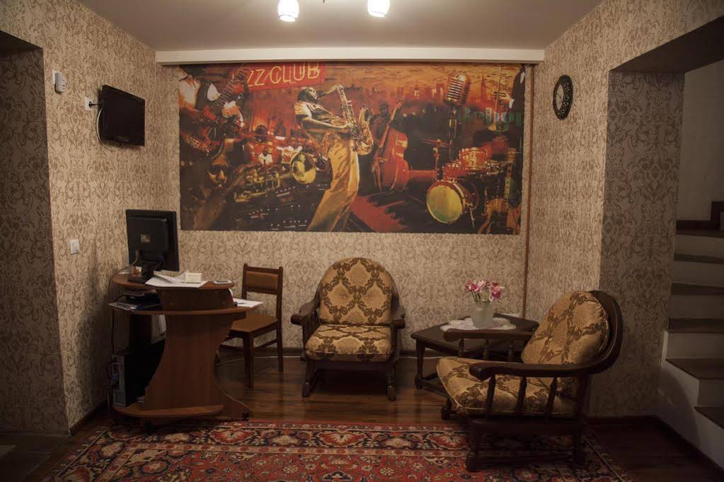 Jazz Hotel